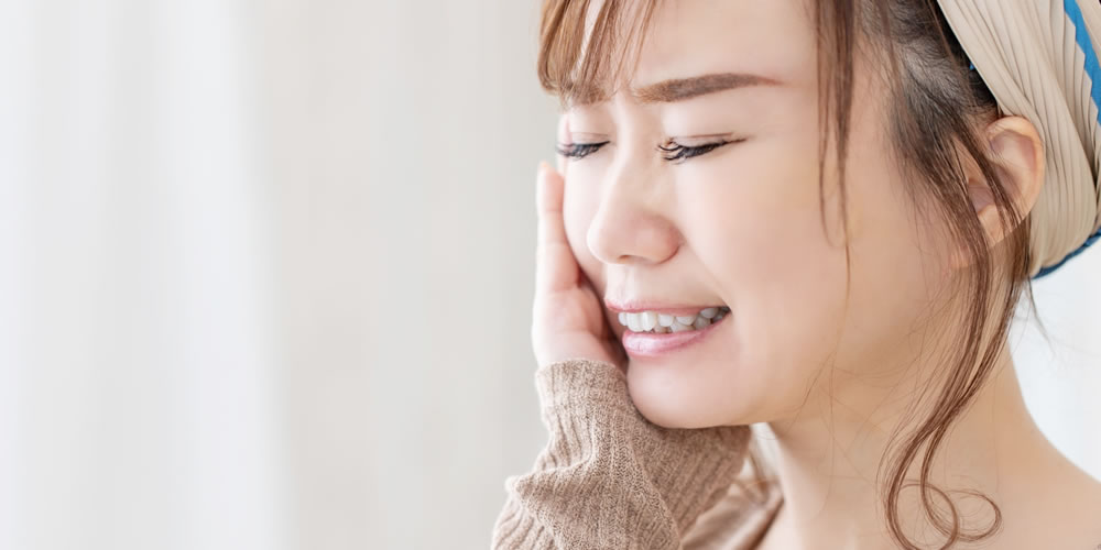 歯ぎしり・食いしばりが及ぼす悪影響