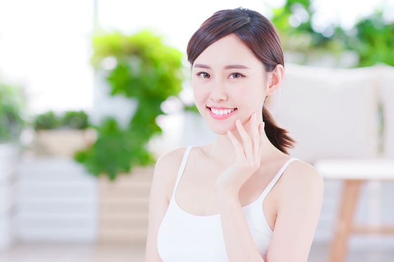 機能と美しさが永く続く、自信に満ちた口元へ