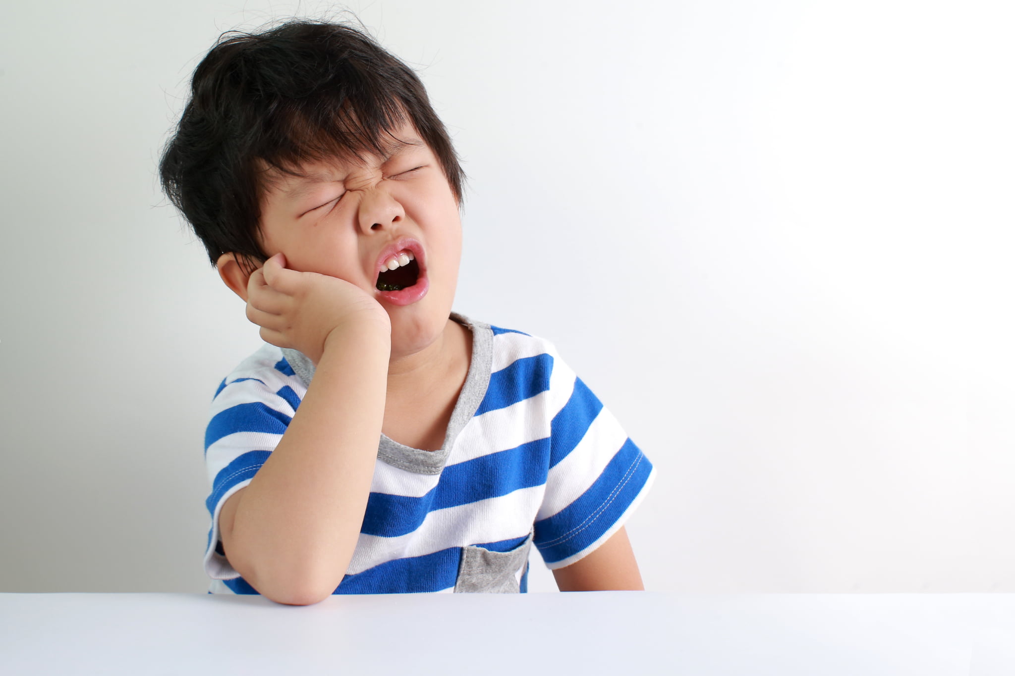 口呼吸を放置して虫歯になった子ども