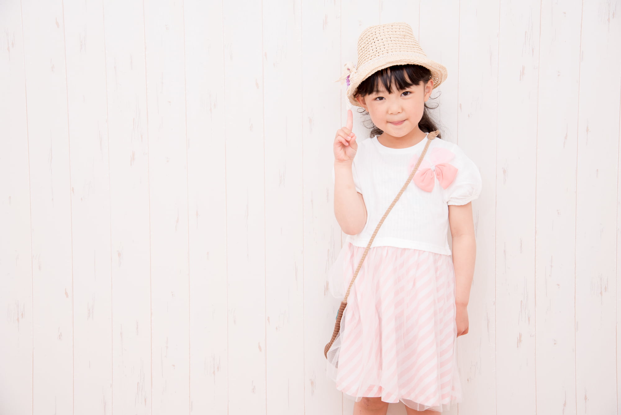 口呼吸になっているサインについて説明する子ども