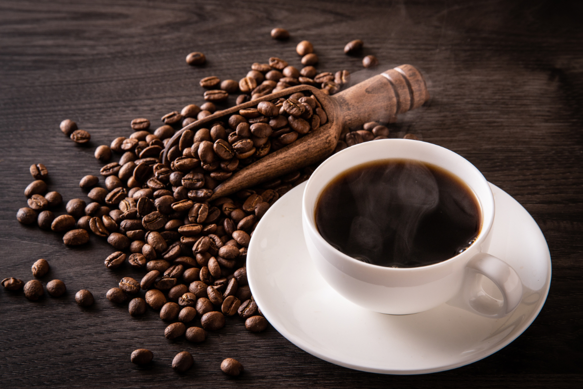 ホワイトニングの効果を長持ちさせるために、避けるべきコーヒー